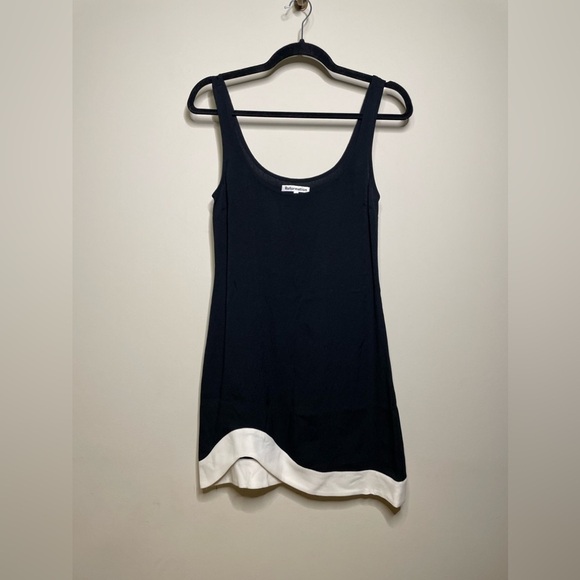 Reformation Betheny Dress - Picture 5 of 8